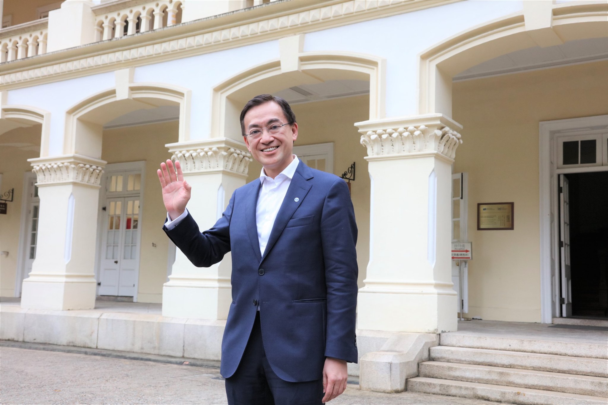 澳門曾提議以「葡撻」作颱風名字，但前天文台台長岑智明透露，當年認為若新聞報道讀出「葡撻襲港太搞笑」而投下反對票。（圖片來源：香港天文台facebook專頁）